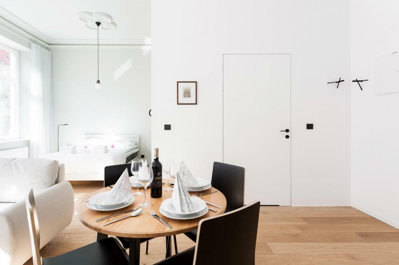 Deluxe Mtp Apartments Matejki By Noclegi Renters Poznan Ngoại thất bức ảnh