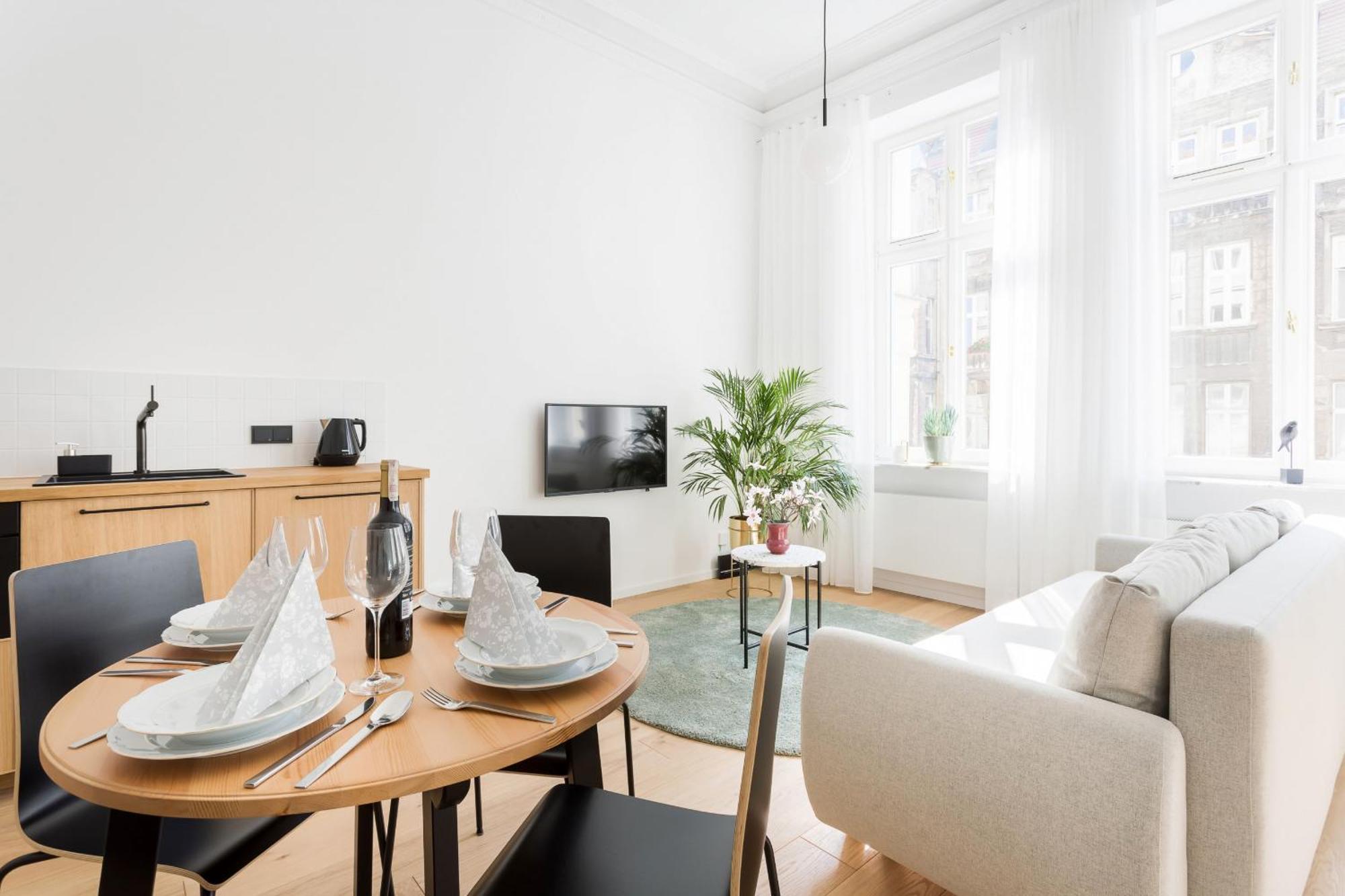 Deluxe Mtp Apartments Matejki By Noclegi Renters Poznan Ngoại thất bức ảnh